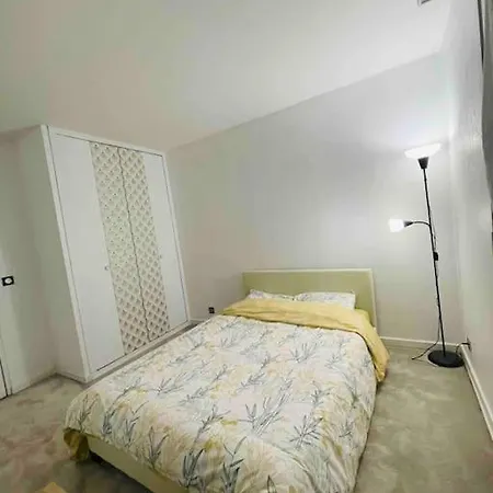 Apartment Confort A 30 Min De Paris Cergy